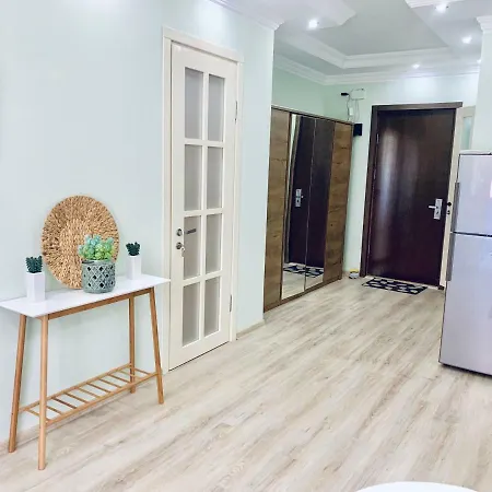 Lina'S Seaside Apartments Batumi Exterior photo
